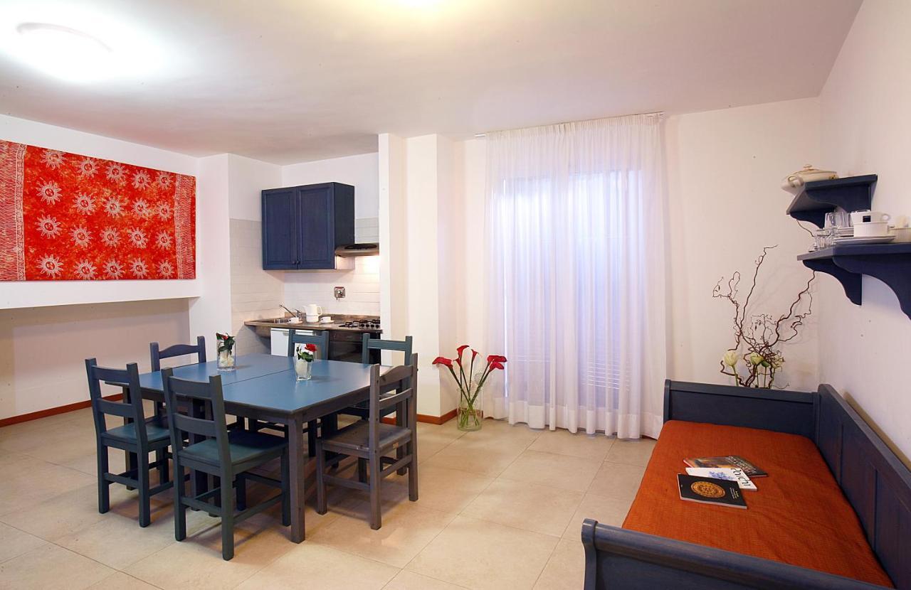 Residence Borgo San Sebastiano Bergeggi Quarto foto